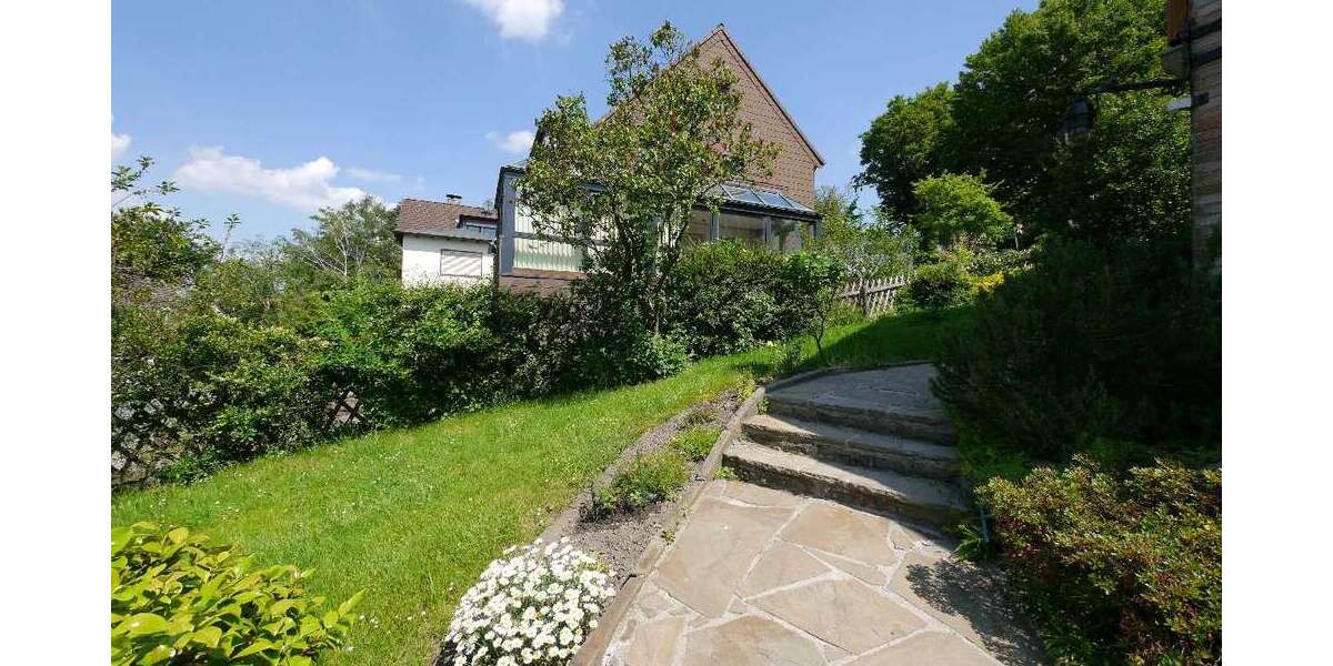 Etagenwohnung Essen Kupferdreh - 3 Zimmer, 80 m&sup2;, 850&euro; | Angebot:27501122