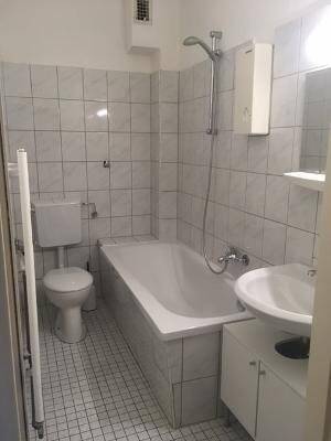 Etagenwohnung Essen Holsterhausen - 1 Zimmer, 35 m&sup2;, 315&euro; | Angebot:25399221