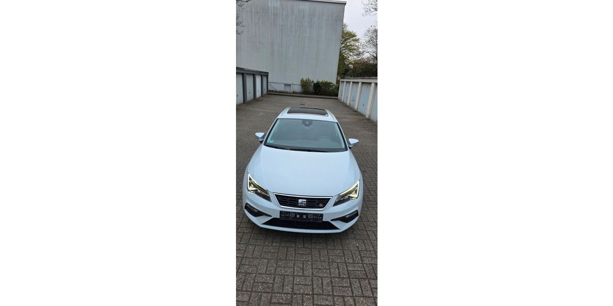 Seat Leon 99.000 km 15.100 &euro; Bottrop 46244