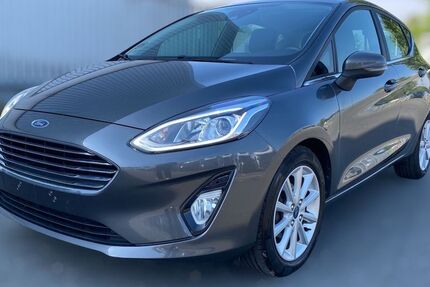 Ford Fiesta 99.000 km 10.200 &euro; Essen 45309