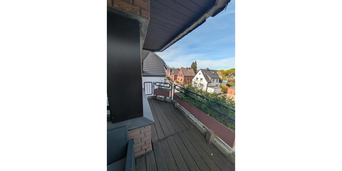 Dachgeschoßwohnung Gelsenkirchen Erle - 2.5 Zimmer, 68 m&sup2;, 680&euro; | Angebot:26072220