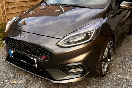 Ford Fiesta ST 65.700 km 15.450 € Krefeld 47798