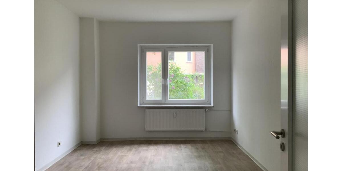 Erdgeschoßwohnung Gelsenkirchen Gelsenkirchen-Mitte - 2 Zimmer, 56 m&sup2;, 419&euro; | Angebot:26429535
