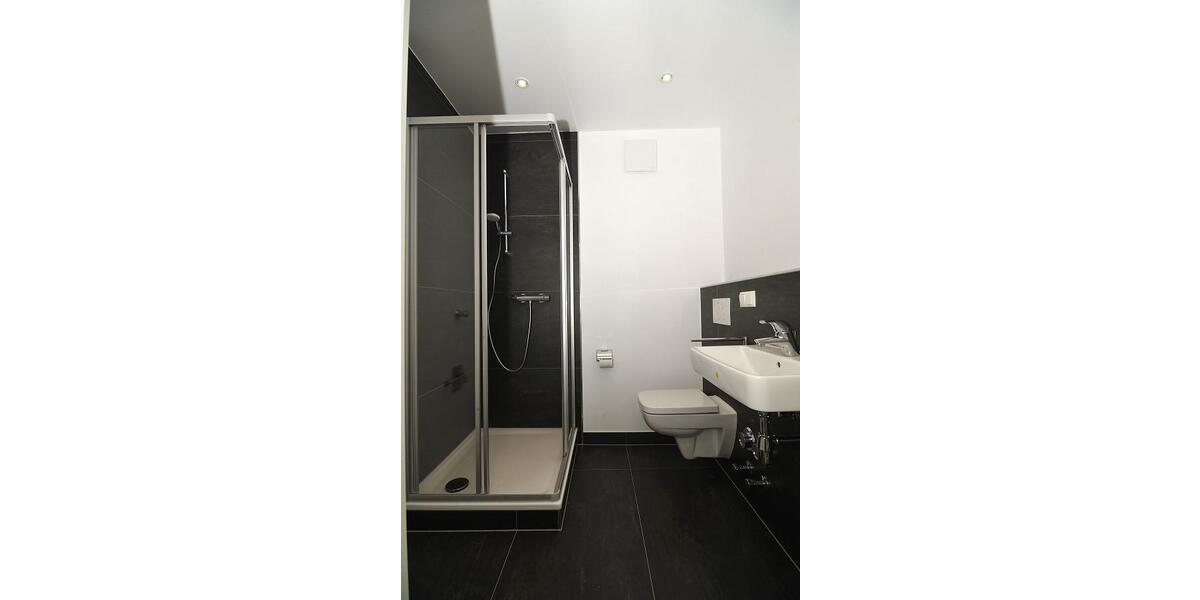 * * SINGLEWOHNUNG * * Moderne 1-Zimmer-Wohnung m. Südloggia 1 zimmer