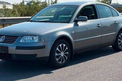 VW Passat 160.000 km 2.950 &euro; Duisburg 47138
