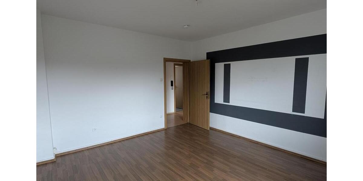 Etagenwohnung Duisburg Hamborn - 5 Zimmer, 95 m&sup2;, 699&euro; | Angebot:25743427