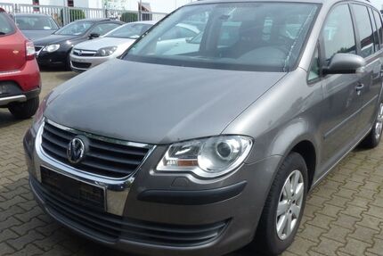 VW Touran 190.000 km 6.700 € Rheinberg 47495