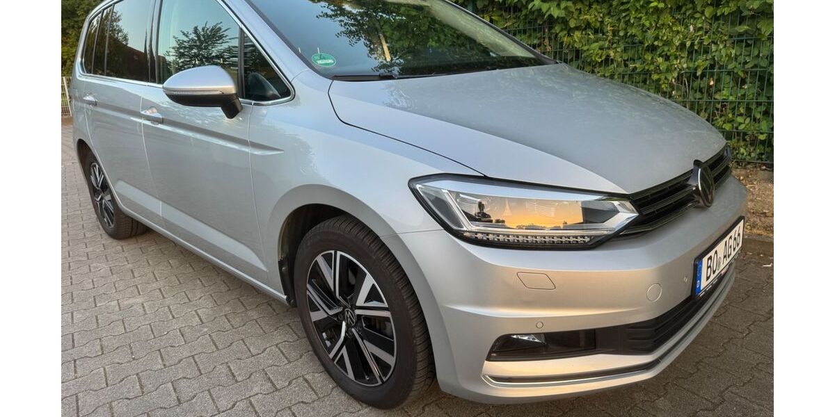 VW Touran 94.850 km 21.990 &euro; Herne 44649