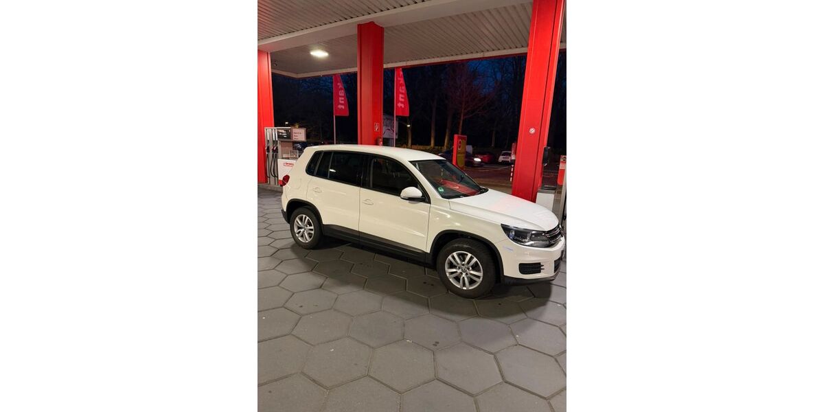 VW Tiguan 210.500 km 8.900 &euro; HERTEN 45699