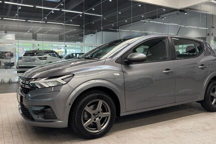 Dacia Sandero 20.310 km 14.490 &euro; Oberhausen (am CentrO) 46047