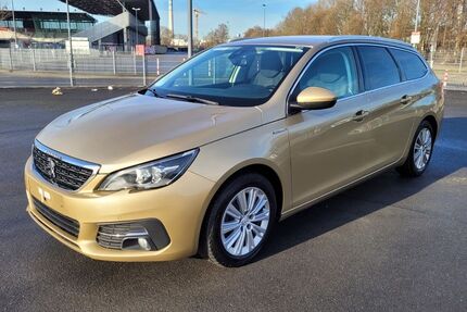 Peugeot 308 135.800 km 6.990 &euro; Essen 45356