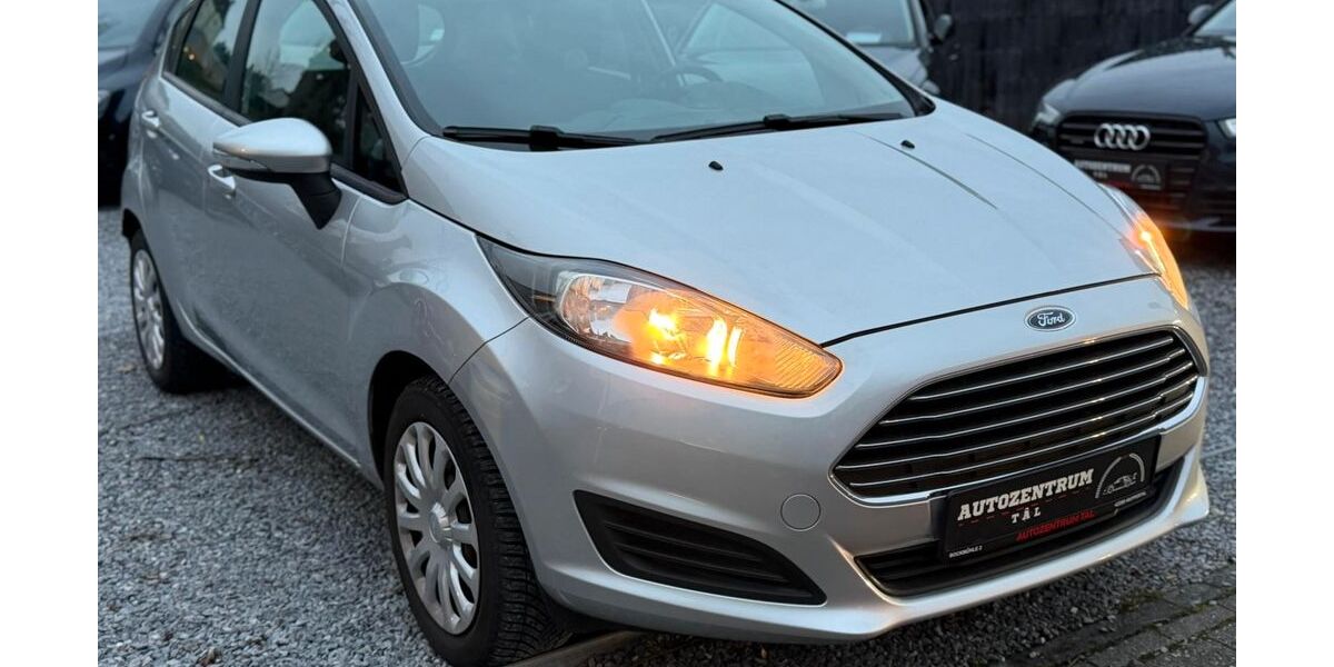 Ford Fiesta 83.520 km 6.990 &euro; Wuppertal 42289
