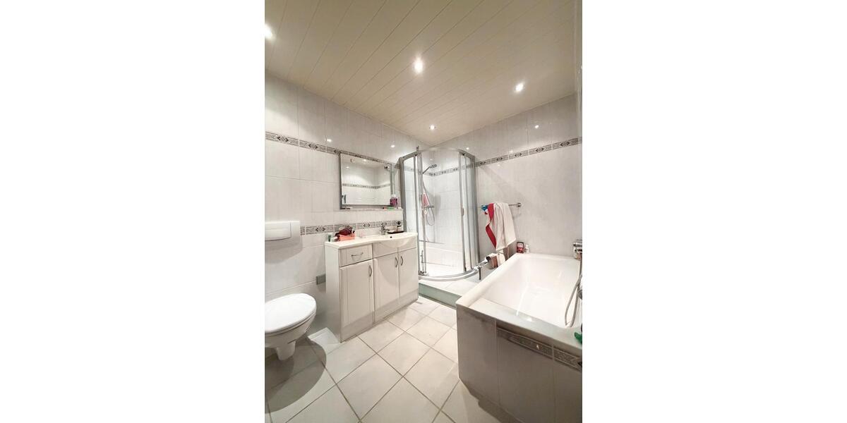 Etagenwohnung Bochum Bochum-Südwest - 2 Zimmer, 63 m&sup2;, 660&euro; | Angebot:26456164