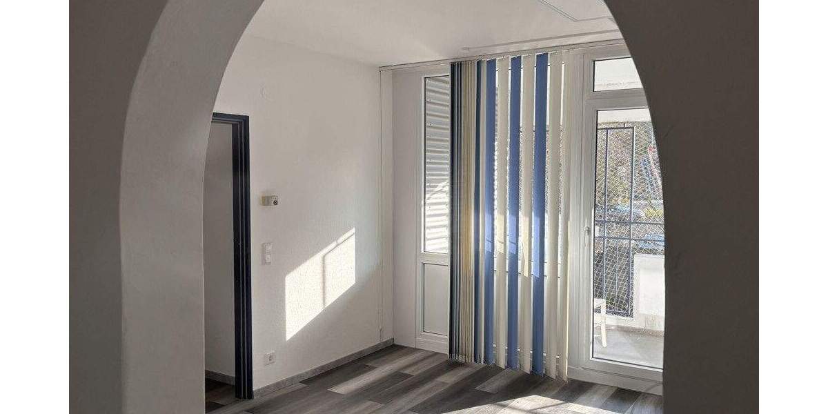 Frisch sanierte 2-Zimmer-Wohnung mit Balkon 2 zimmer