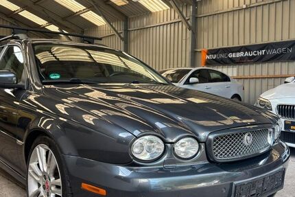 Jaguar X-Type