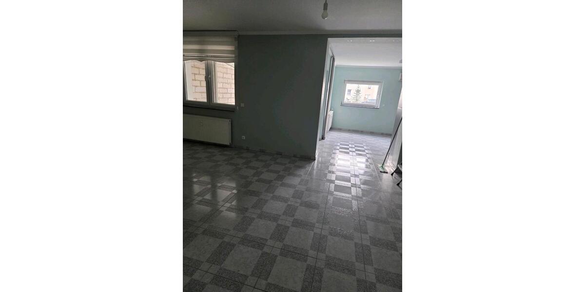 Erdgeschoßwohnung Gelsenkirchen Gelsenkirchen-West - 5 Zimmer, 130 m&sup2;, 293.000&euro; | Angebot:26465340