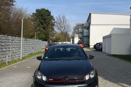 VW Golf 186.205 km 9.000 &euro; Mülheim an der Ruhr 45475