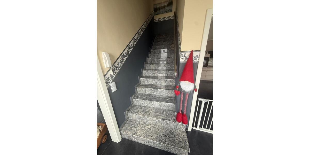 Doppelhaushälfte Oberhausen Biefang - 7 Zimmer, 161 m&sup2;, 540.000&euro; | Angebot:27167802