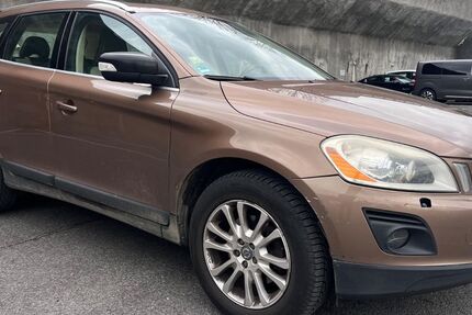 Volvo XC60 337.290 km 3.490 &euro; wuppertal 42285