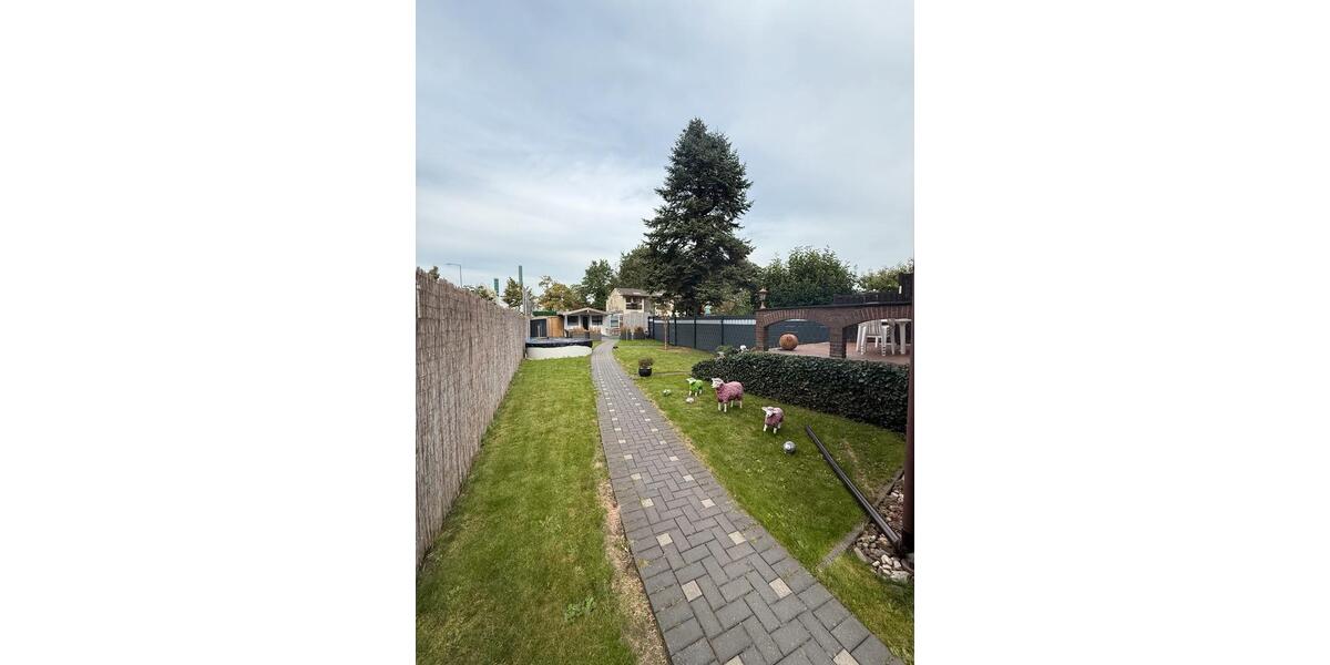 Doppelhaushälfte Duisburg Angerhausen - 7 Zimmer, 160 m&sup2;, 450.000&euro; | Angebot:27502715