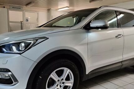 Hyundai SANTA FE 53.184 km 27.800 &euro; Moers 47443