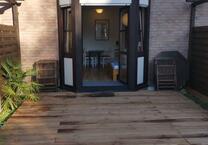 Möbliertes Apartment mit Terrasse inkl Internet, Stellplatz