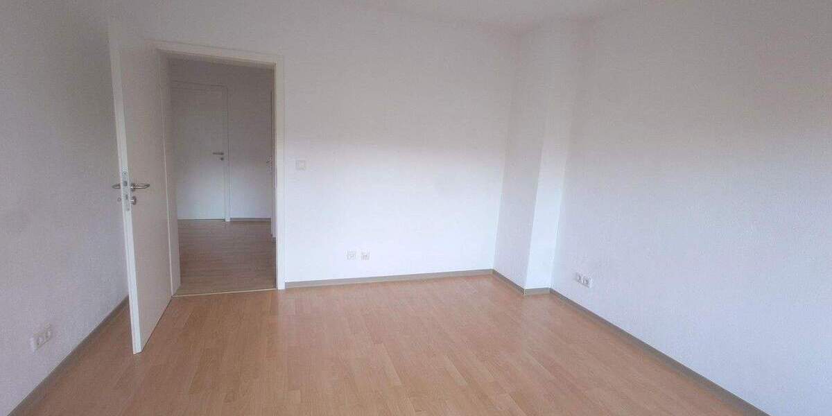 Lichtdurchflutete 3-Zimmerwohnung in unmittelbarer Uninähe mit Sonnenbalkon 3 zimmer