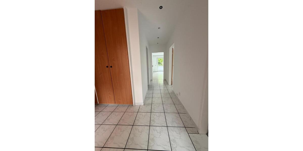 Erdgeschoßwohnung Bottrop Batenbrock - 3.5 Zimmer, 69 m&sup2;, 650&euro; | Angebot:26459531