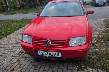 VW Bora 105.000 km 3.333 € Herten 45701