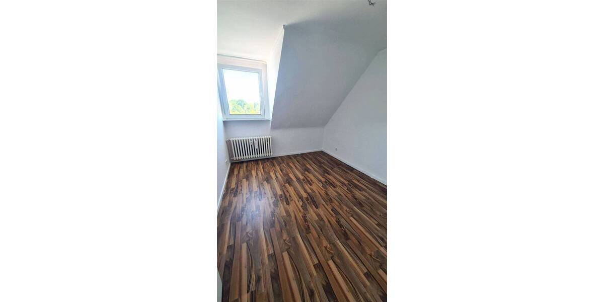Etagenwohnung Oberhausen Alstaden-Ost - 5 Zimmer, 87 m&sup2;, 530&euro; | Angebot:26788204