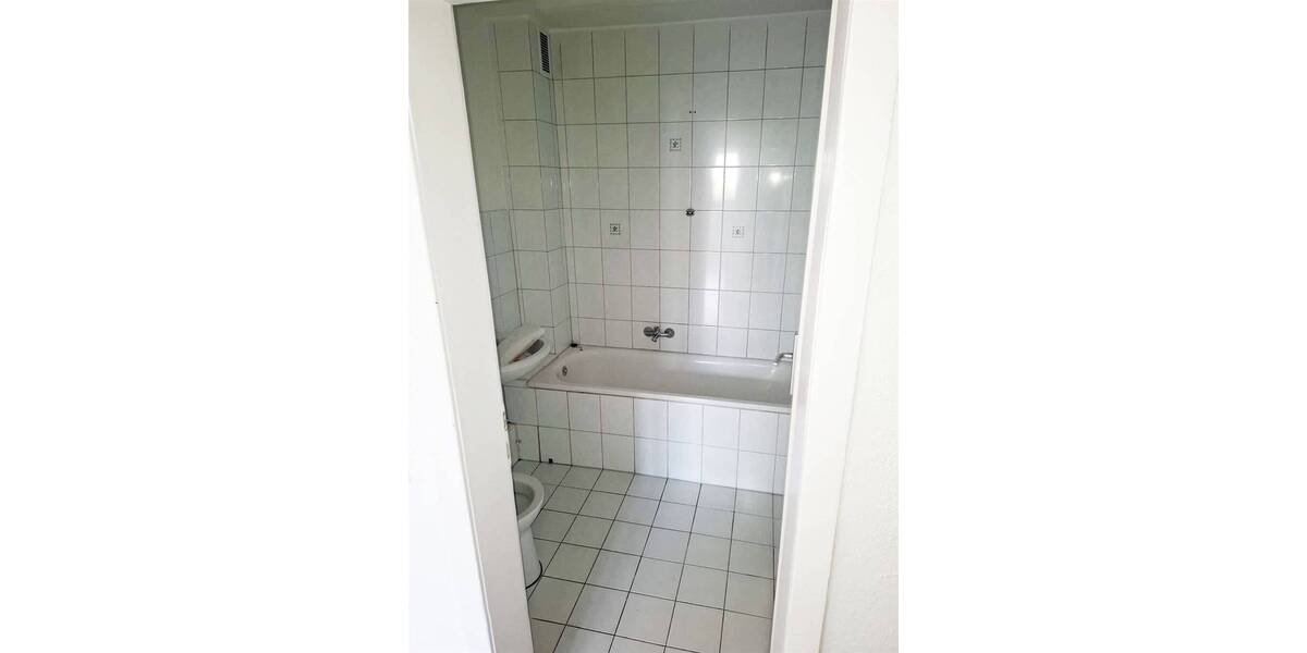 Etagenwohnung Gelsenkirchen Beckhausen - 3 Zimmer, 75 m&sup2;, 420&euro; | Angebot:26487849