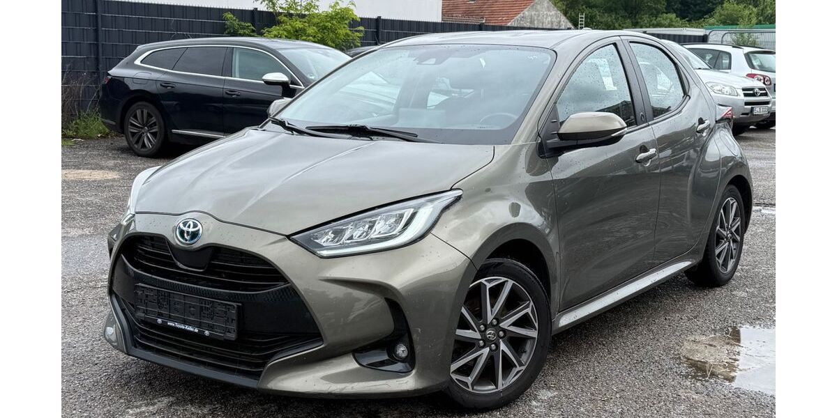 Toyota Yaris 153.049 km 13.400 &euro; Essen 45356