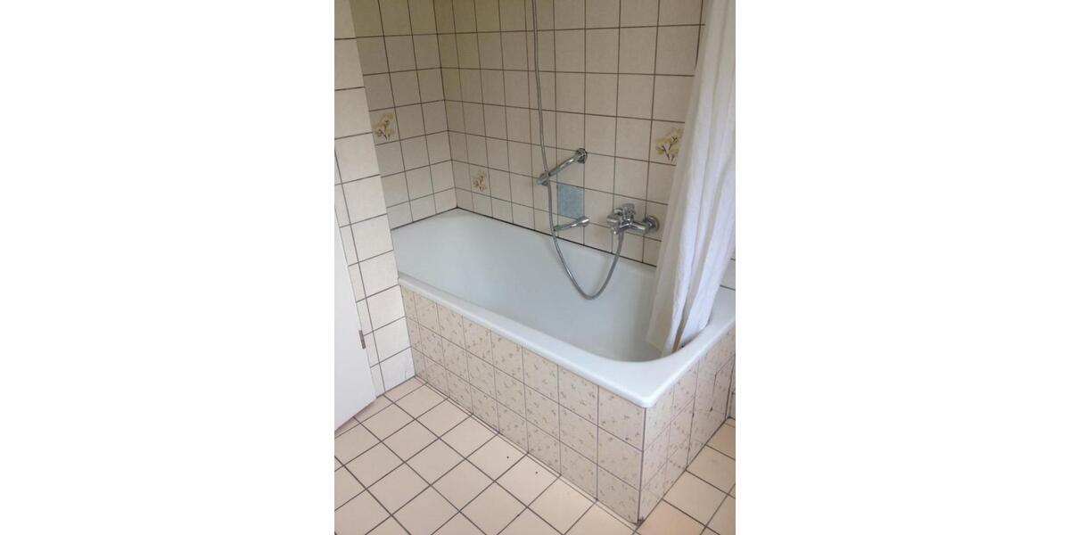 Dachgeschoßwohnung Oer-Erkenschwick Erkenschwick - 3.5 Zimmer, 75 m&sup2;, 389&euro; | Angebot:26416233
