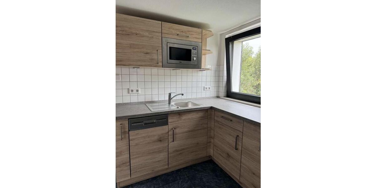 Dachgeschoßwohnung Bochum Eppendorf - 2 Zimmer, 43 m&sup2;, 330&euro; | Angebot:26447956