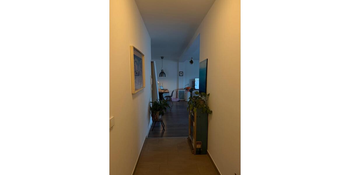 Etagenwohnung Essen Stadtbezirk II - 2.5 Zimmer, 83 m&sup2;, 1.240&euro; | Angebot:25749518