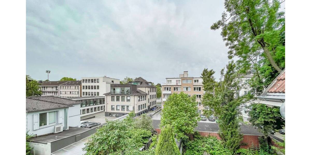 Etagenwohnung Essen Südviertel - 2 Zimmer, 81 m&sup2;, 950&euro; | Angebot:26879024