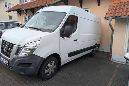 Nissan NV400