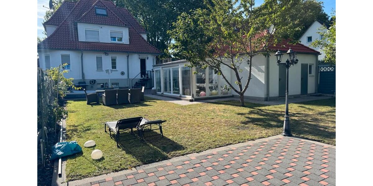 Verkauft wird eine Hälfte halbes Haus 5 zimmer