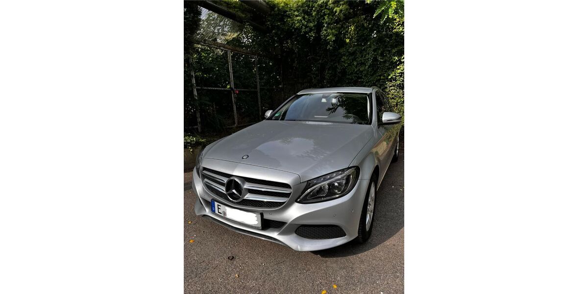 Mercedes-Benz C 250 103.000 km 17.500 &euro; Essen 45307