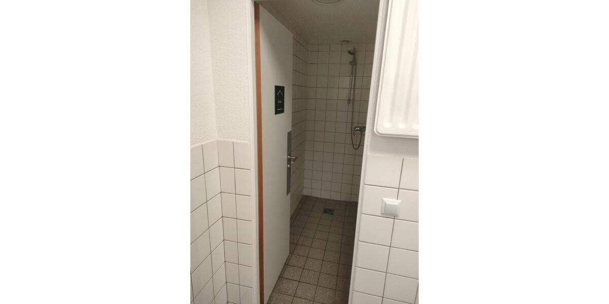 Etagenwohnung Bochum Laer - 1 Zimmer, 15 m&sup2;, 450&euro; | Angebot:25830183