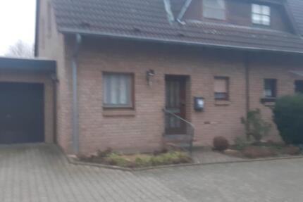 Haus Moers Rheinkamp - 5 Zimmer, 117 m&sup2;, 380.000&euro; | Angebot:27447088