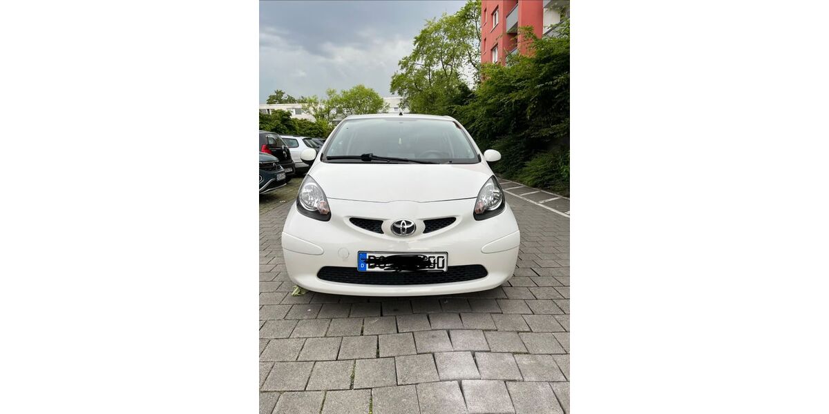 Toyota Aygo (X) 85.800 km 5.800 &euro; bochum 44795