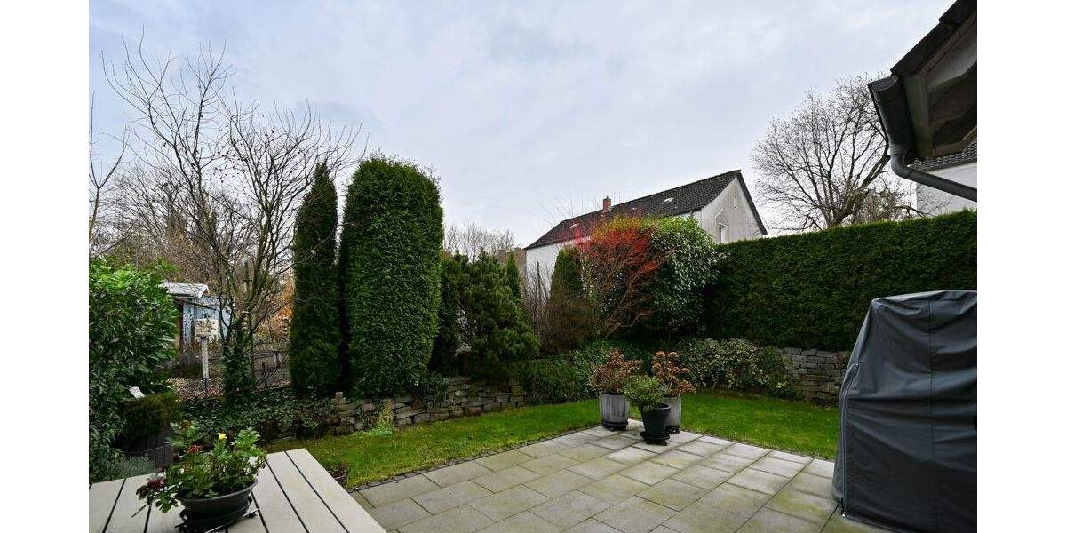 Ruhig wohnen zwischen Hattingen und Bochum - Gepflegte Doppelhaushälfte mit Kamin, Garage, Garten 3 zimmer