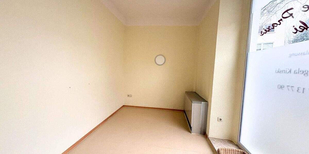 Gewerbeobjekt Gelsenkirchen Rotthausen - 5 Zimmer, 590&euro; | Angebot:25679235