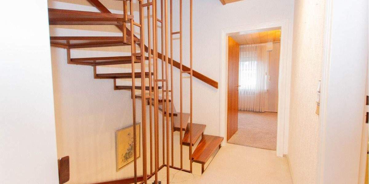 Zentral und dennoch ruhig gelegen #RMH mit Garage 4 zimmer