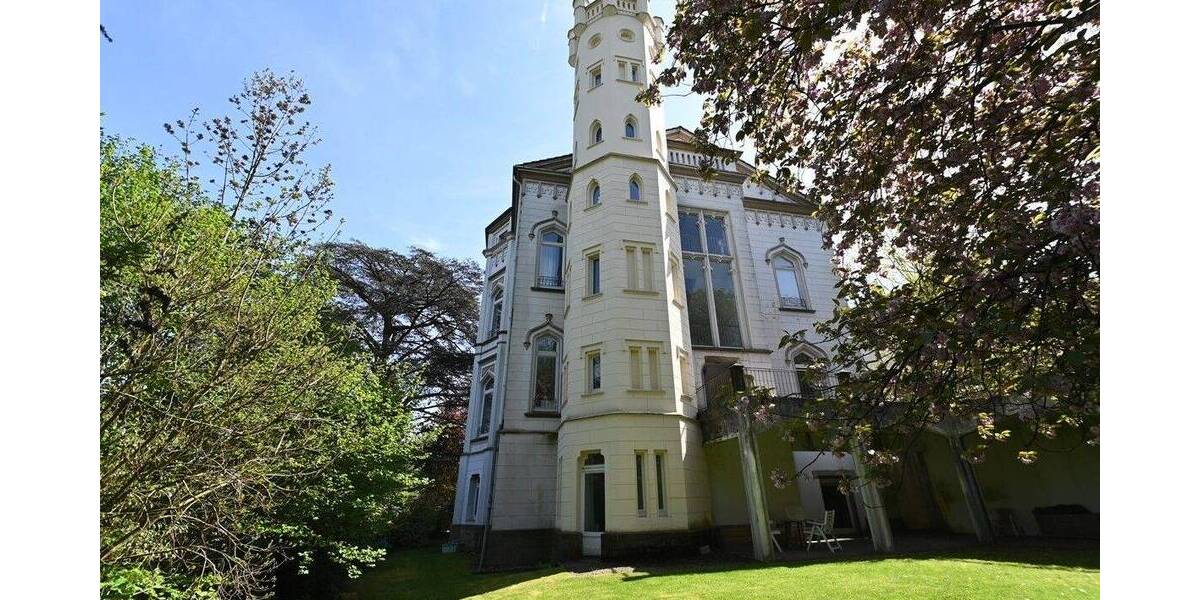 Etagenwohnung Essen Werden - 6 Zimmer, 214 m&sup2;, 634.000&euro; | Angebot:23516050