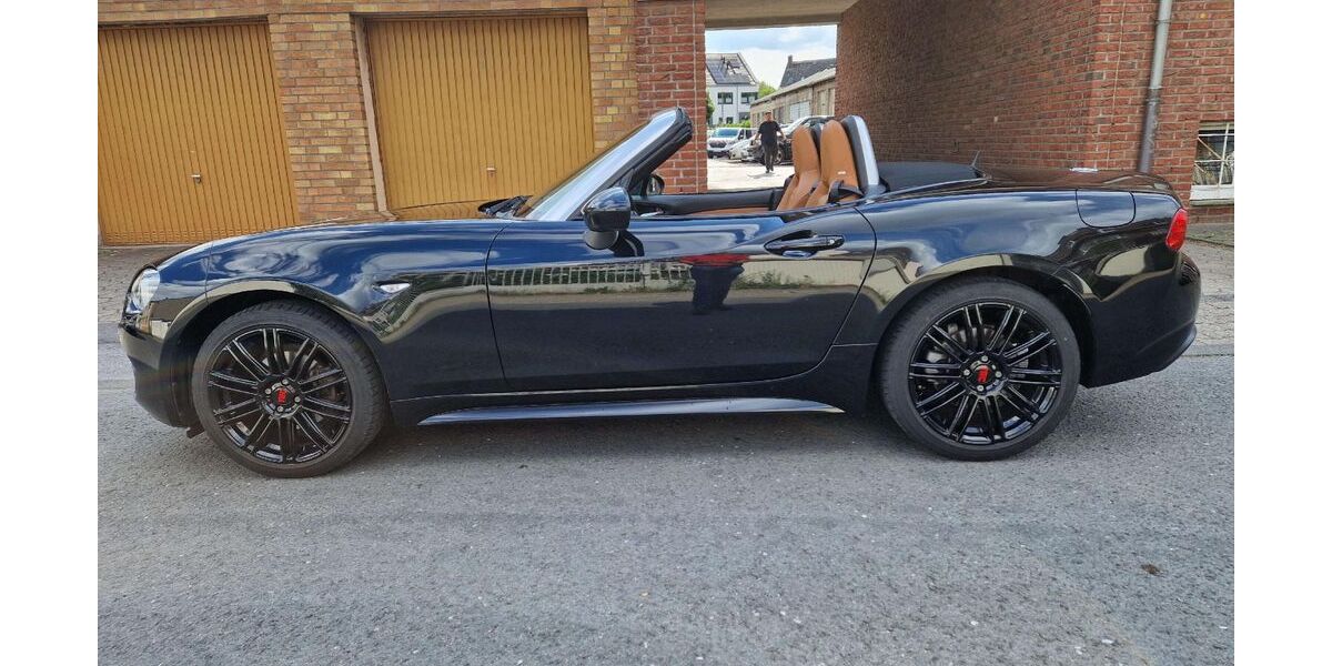 Fiat 124 Spider 86.000 km 15.989 € Gelsenkirchen 45881