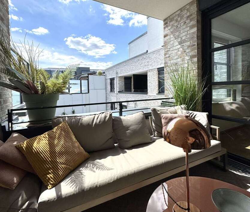 Wohnung zum Kaufen in Düsseldorf 895.400 € 109 m²
