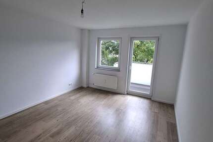 Wohnung zum Mieten in Duisburg 744 € 93 m²