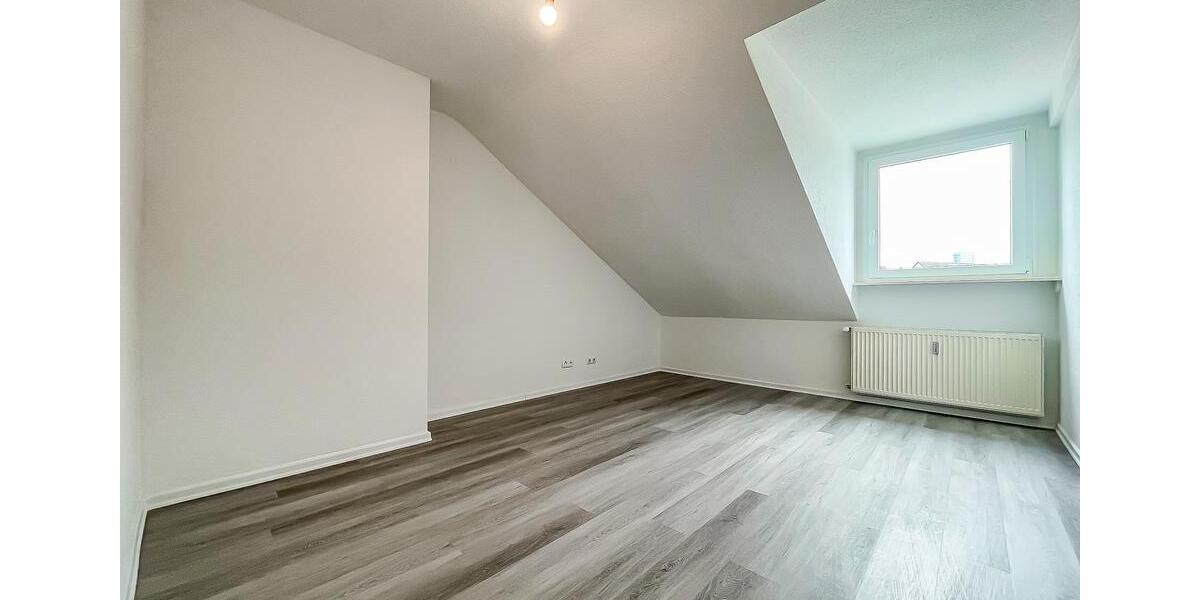Dachgeschoßwohnung Bochum - 2.5 Zimmer, 54 m&sup2;, 600&euro; | Angebot:26477997